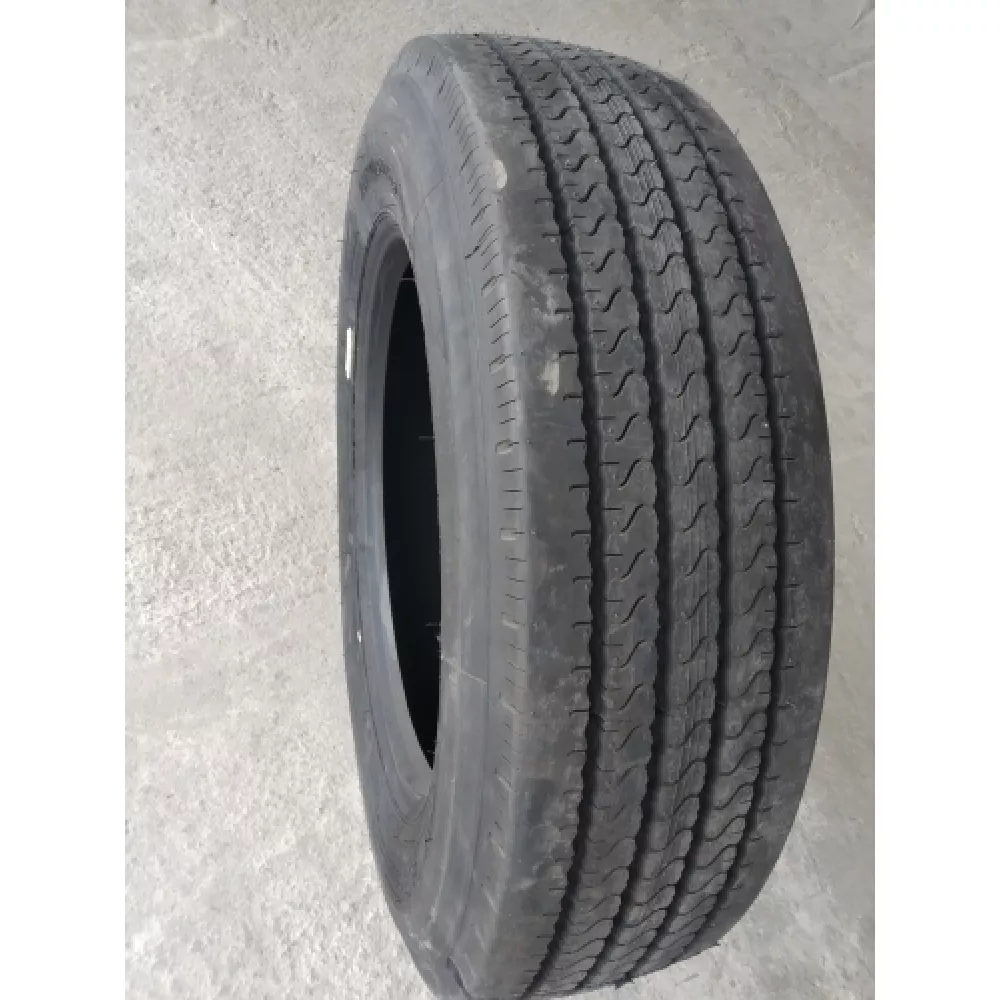 Грузовая шина 255/70 R22,5 Long March LM-120 16PR в Ялуторовске